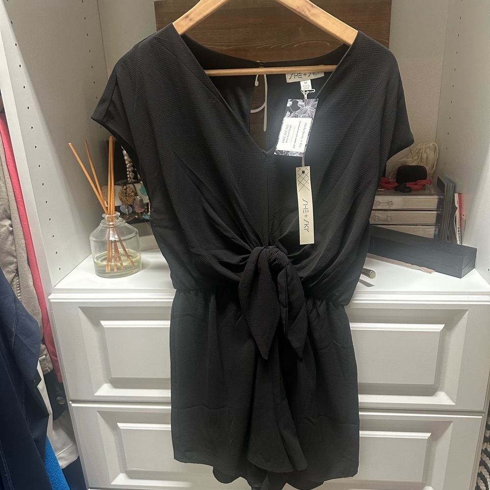 She & Sky Black V-Neck Tie-Front Romper with an open back. - Picture 2 of 7